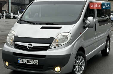 Мінівен Opel Vivaro 2009 в Києві