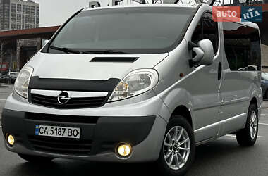 Мінівен Opel Vivaro 2009 в Києві