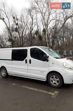 Минивэн Opel Vivaro 2010 в Полтаве