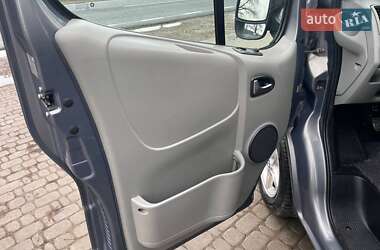 Мінівен Opel Vivaro 2013 в Коломиї