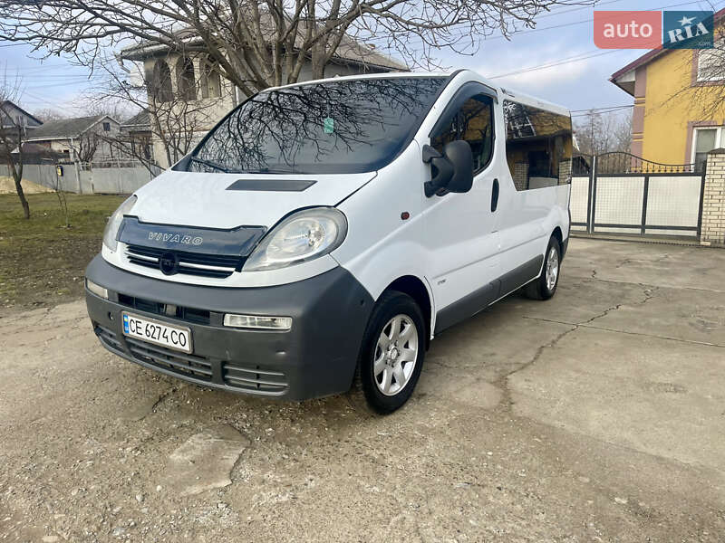 Минивэн Opel Vivaro 2002 в Черновцах