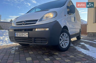 Мінівен Opel Vivaro 2004 в Львові