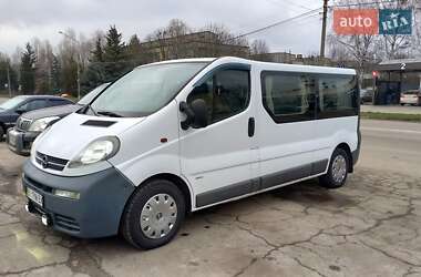 Мінівен Opel Vivaro 2003 в Миргороді