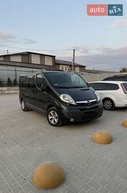 Вантажний фургон Opel Vivaro 2012 в Львові