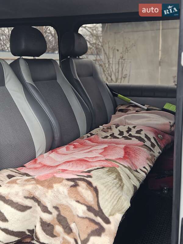 Минивэн Opel Vivaro 2007 в Врадиевке