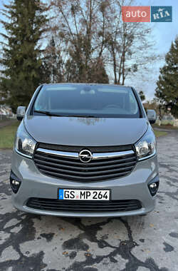 Минивэн Opel Vivaro 2017 в Луцке