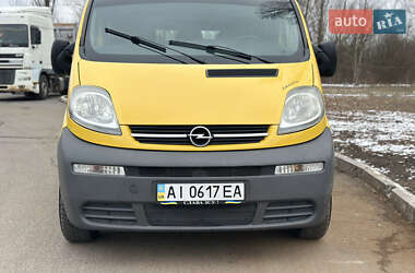 Минивэн Opel Vivaro 2004 в 