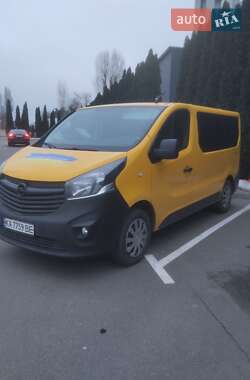 Минивэн Opel Vivaro 2016 в Киеве