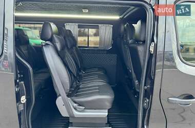 Минивэн Opel Vivaro 2016 в 