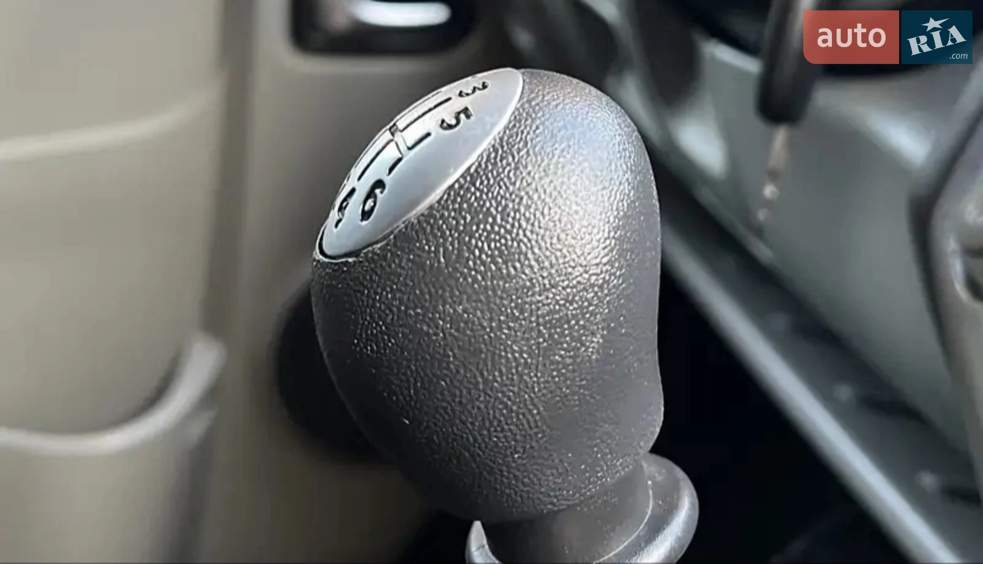 2011 Opel Vivaro - мініатюра 74