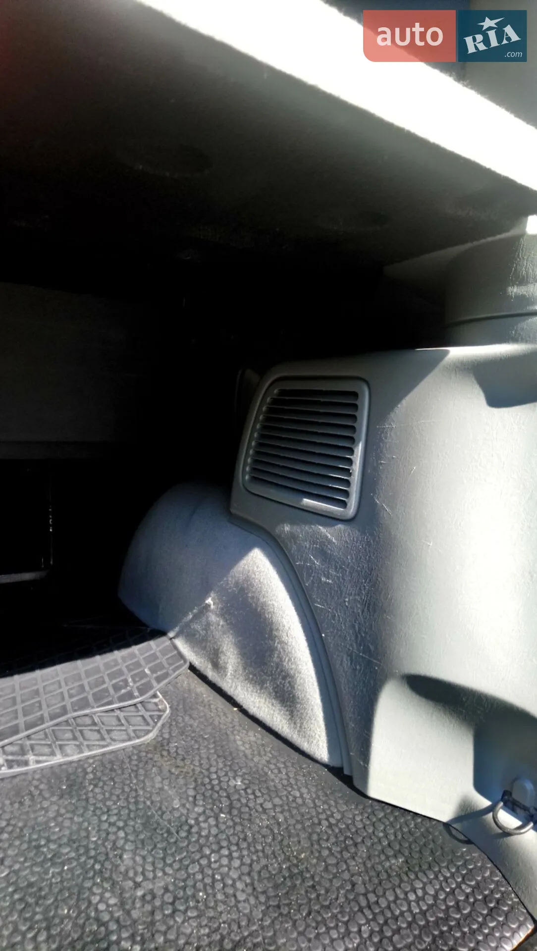2011 Opel Vivaro - мініатюра 2