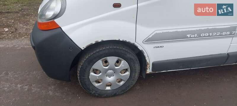 Минивэн Opel Vivaro 2004 в Виннице