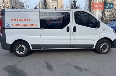 Грузопассажирский фургон Opel Vivaro 2013 в 