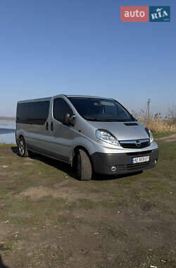 Минивэн Opel Vivaro 2011 в Марганце