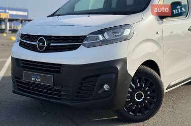 Вантажопасажирський фургон Opel Vivaro 2020 в Києві