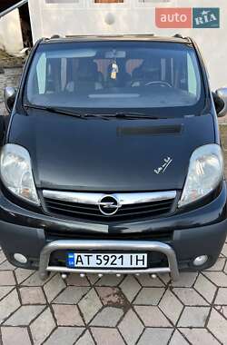 Мінівен Opel Vivaro 2008 в Коломиї