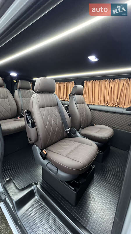 Минивэн Opel Vivaro 2019 в Киеве