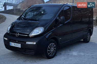 Минивэн Opel Vivaro 2006 в Вишневце