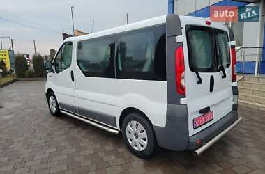 Минивэн Opel Vivaro 2014 в Сарнах