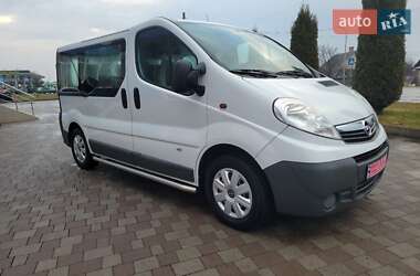 Минивэн Opel Vivaro 2014 в Сарнах