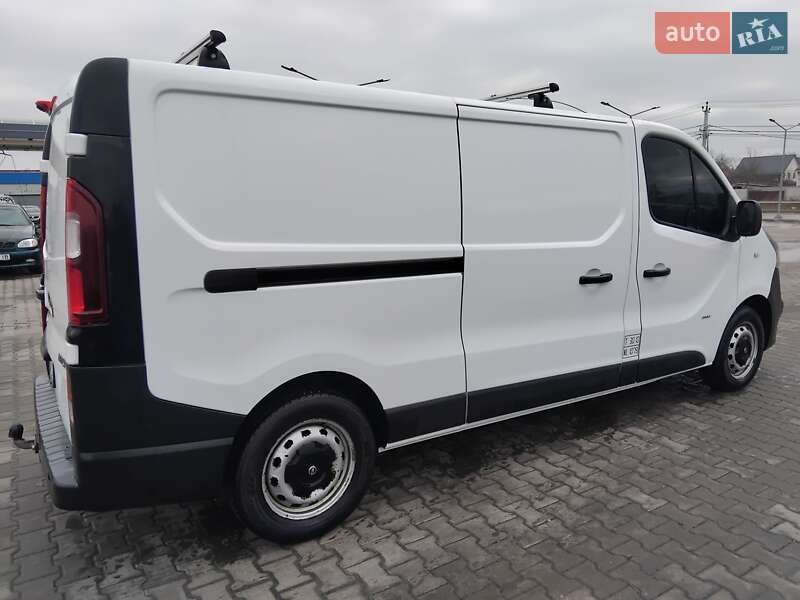 Грузовой фургон Opel Vivaro 2016 в Боярке