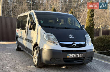 Мінівен Opel Vivaro 2008 в Косові