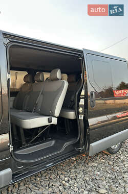Мінівен Opel Vivaro 2012 в 