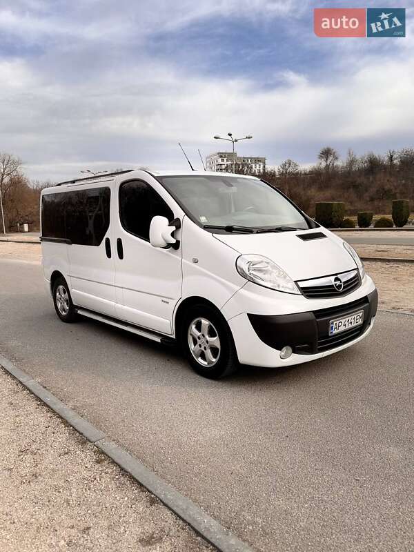 Opel Vivaro 2013