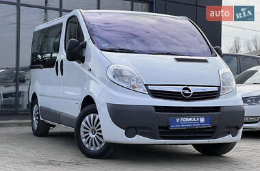 Мінівен Opel Vivaro 2012 в Нововолинську