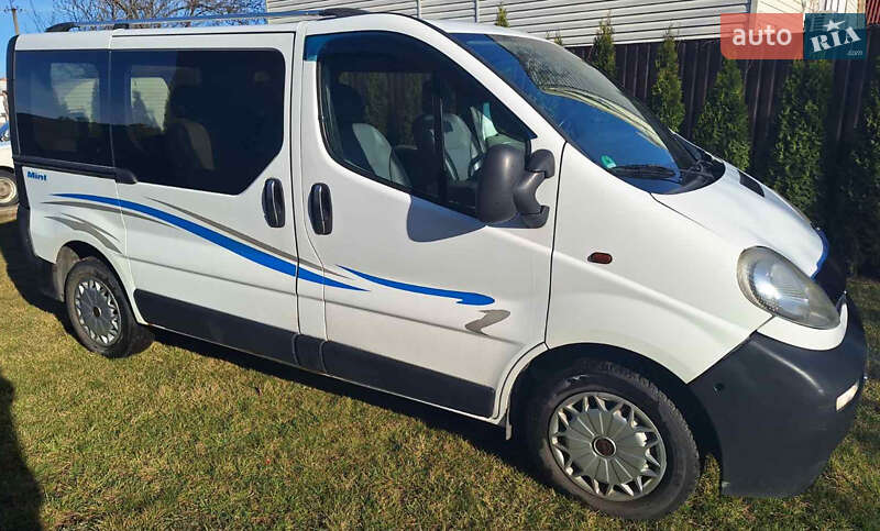 Opel Vivaro 2006