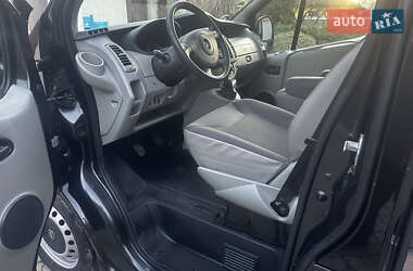 Мінівен Opel Vivaro 2012 в 