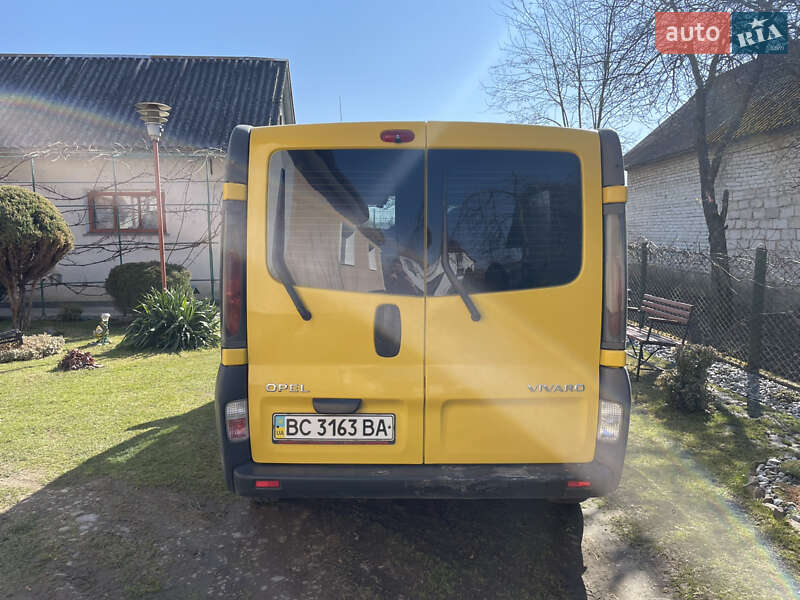 Минивэн Opel Vivaro 2005 в Жидачове