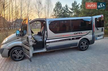 Минивэн Opel Vivaro 2007 в 