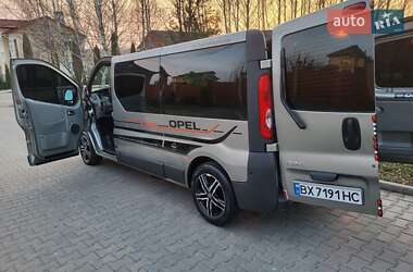 Минивэн Opel Vivaro 2007 в 