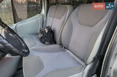 Минивэн Opel Vivaro 2007 в 