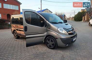 Минивэн Opel Vivaro 2007 в 