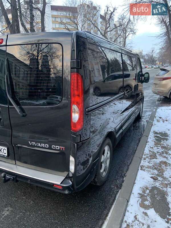 Мінівен Opel Vivaro 2013 в Черкасах