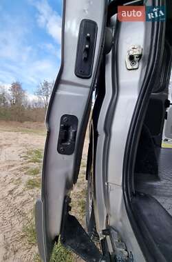 Минивэн Opel Vivaro 2013 в 