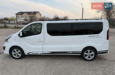 Минивэн Opel Vivaro 2017 в 