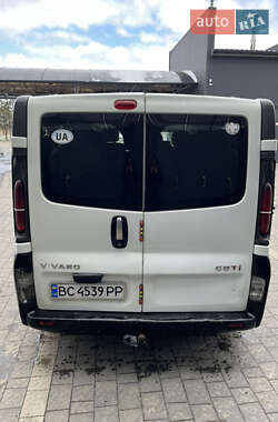 Мінівен Opel Vivaro 2004 в 