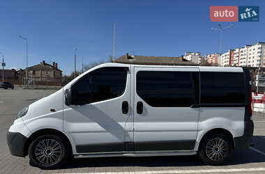Мінівен Opel Vivaro 2007 в 