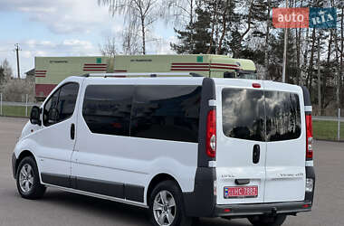 Мінівен Opel Vivaro 2013 в 