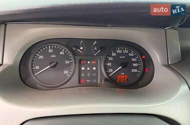 Минивэн Opel Vivaro 2005 в 