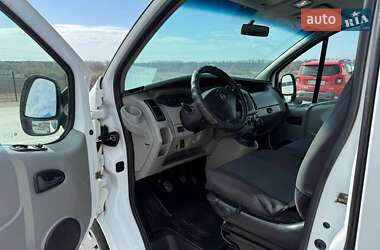 Минивэн Opel Vivaro 2005 в 