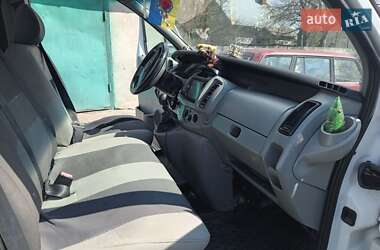 Мінівен Opel Vivaro 2003 в 