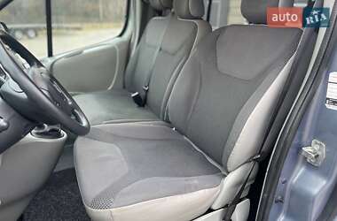 Минивэн Opel Vivaro 2013 в 