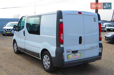 Минивэн Opel Vivaro 2012 в 