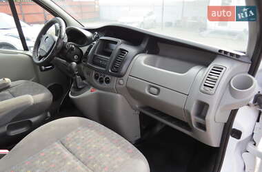 Минивэн Opel Vivaro 2012 в 