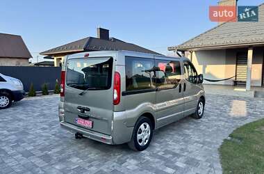 Минивэн Opel Vivaro 2013 в 
