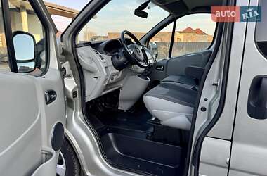 Минивэн Opel Vivaro 2013 в 